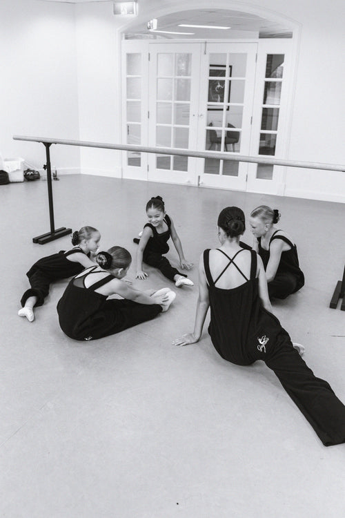 Gumbis Classic Warm-Up – Black (Teen)