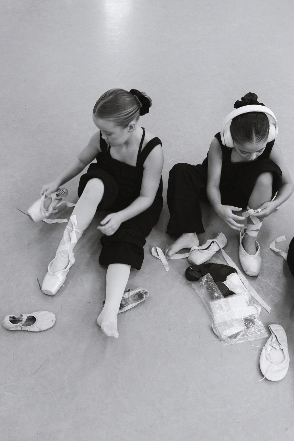 Gumbis Classic Warm-Up – Black (Junior)